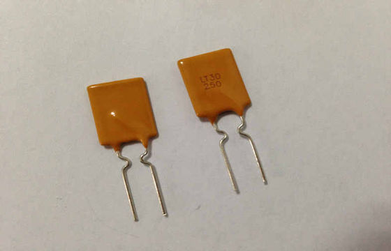 30V 2.5A PPTC Resettable Fuse